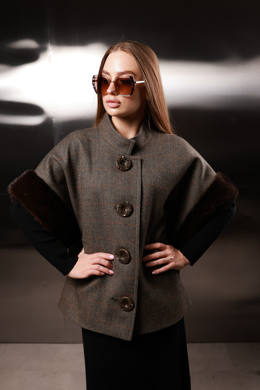 Кашеміровий жилет з норковими акцентами-braun color