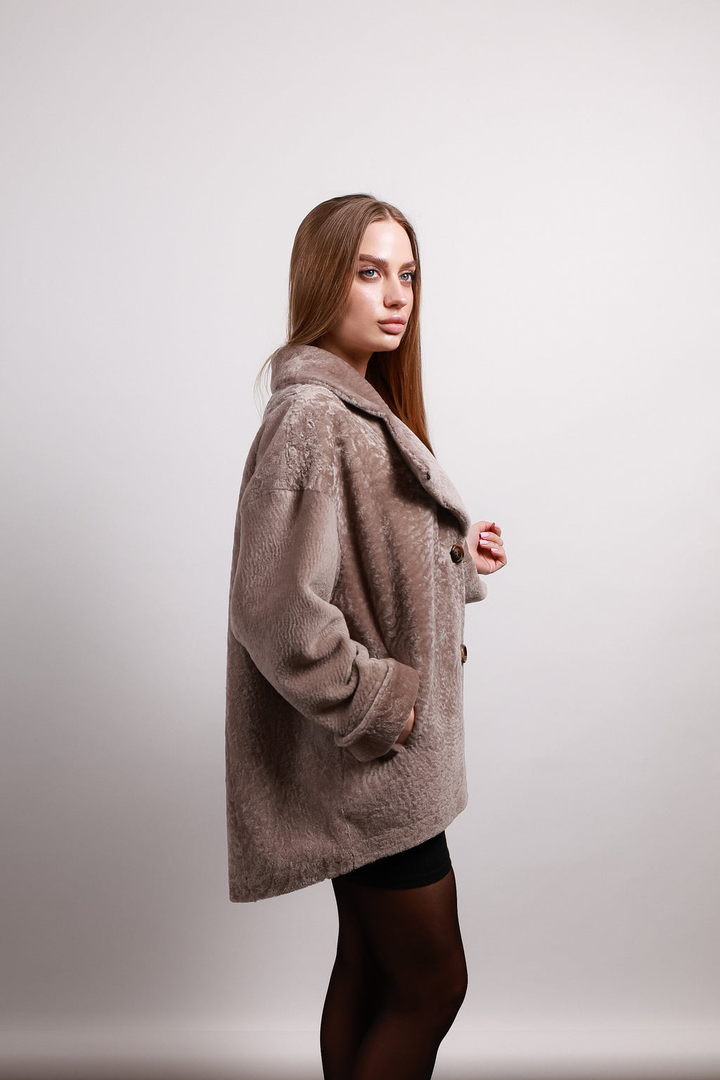 Дублянка з овчини астраган кольору мокко