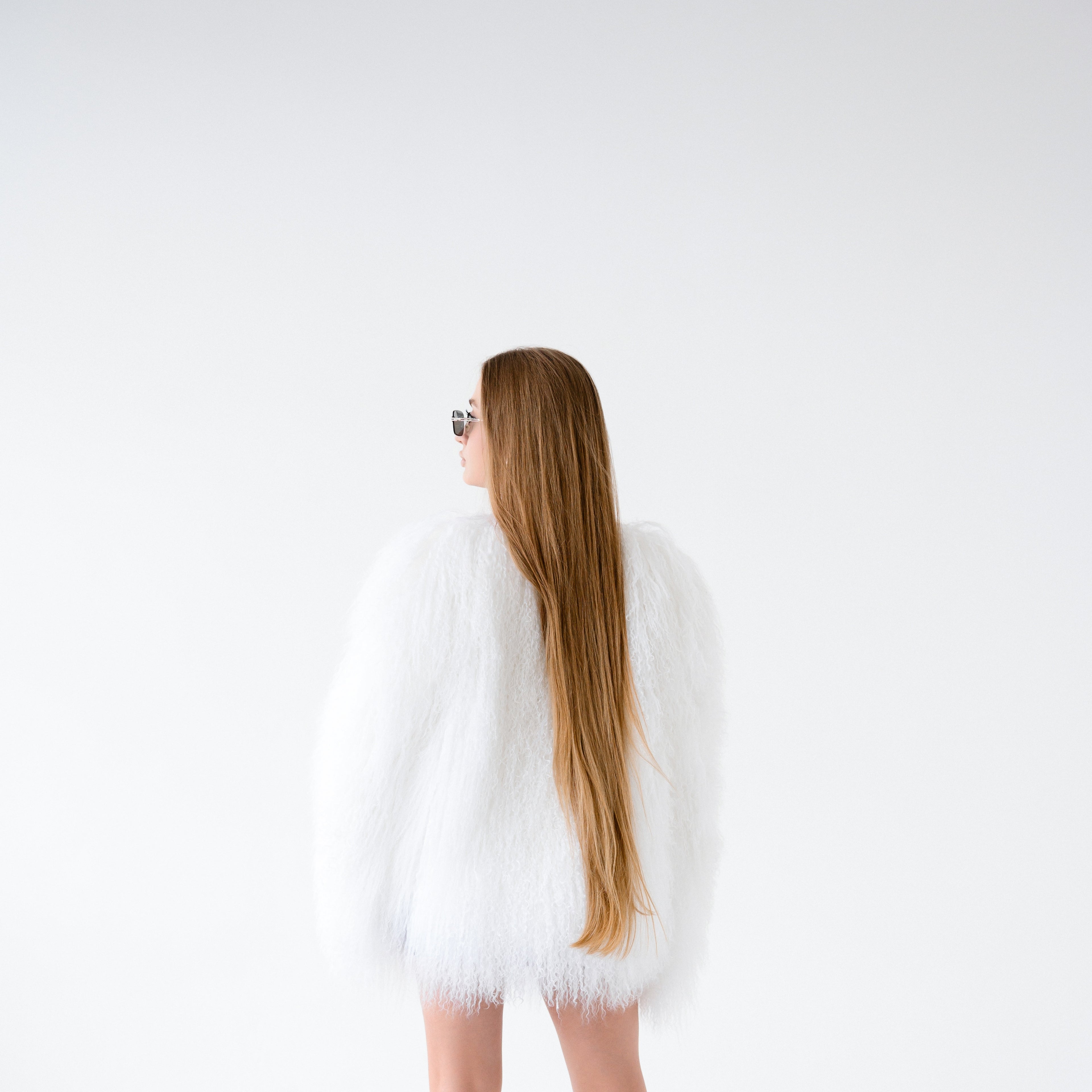 Шуба з хутра лами з преміум якості