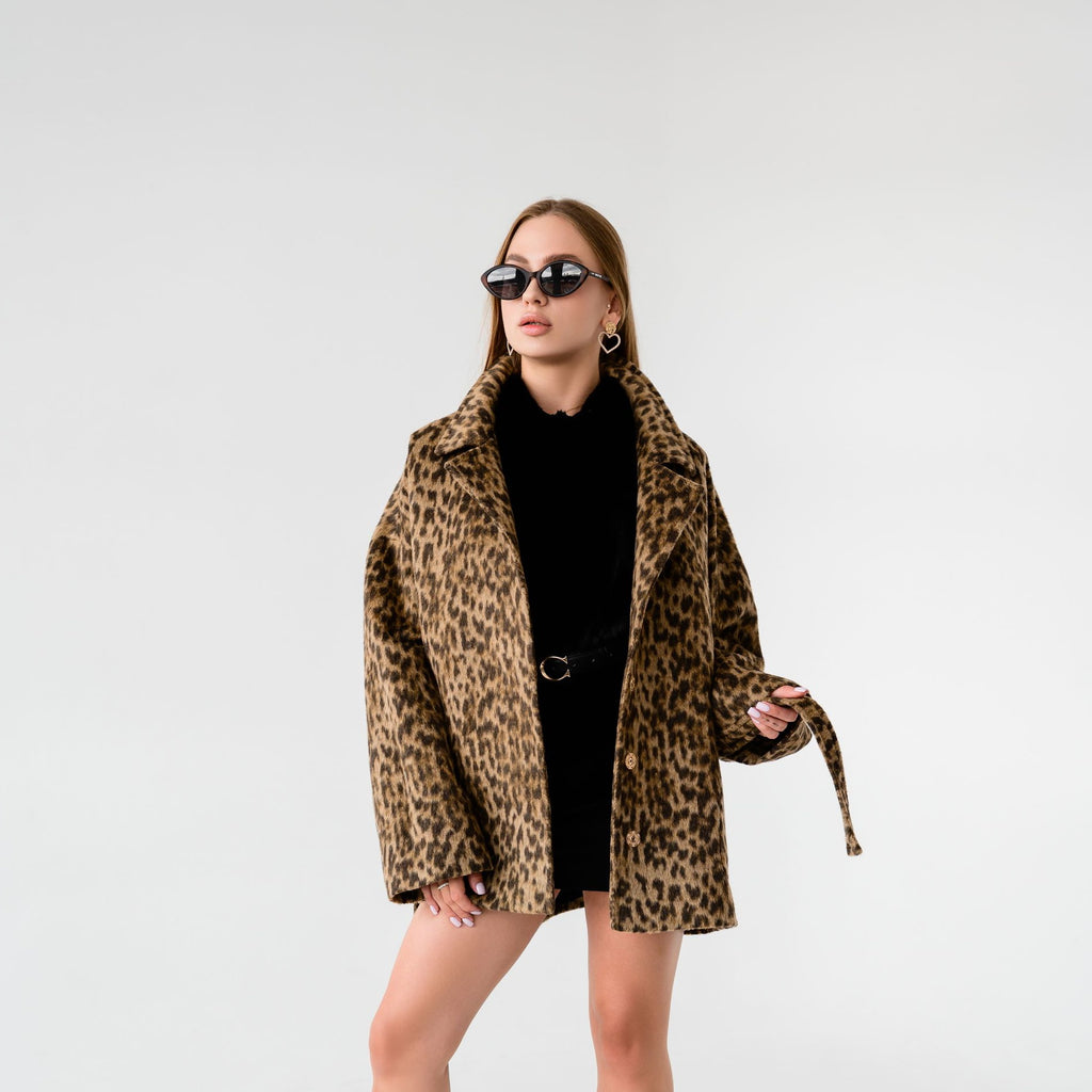 Пальто у трендовому леопардовому відтінку – 75 см