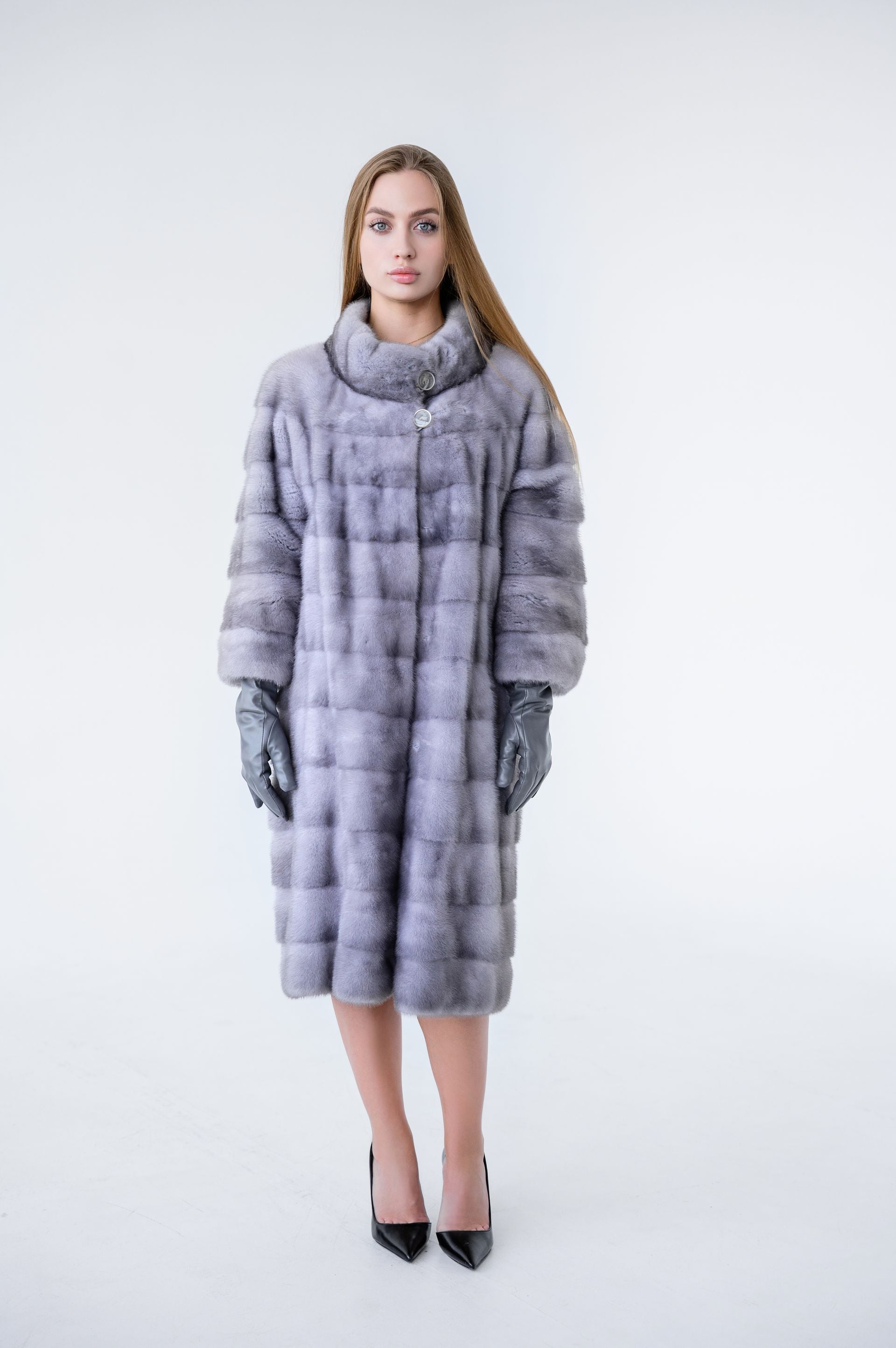 Шуба із хутра норки натурального кольору «Сапфір» – 95 см