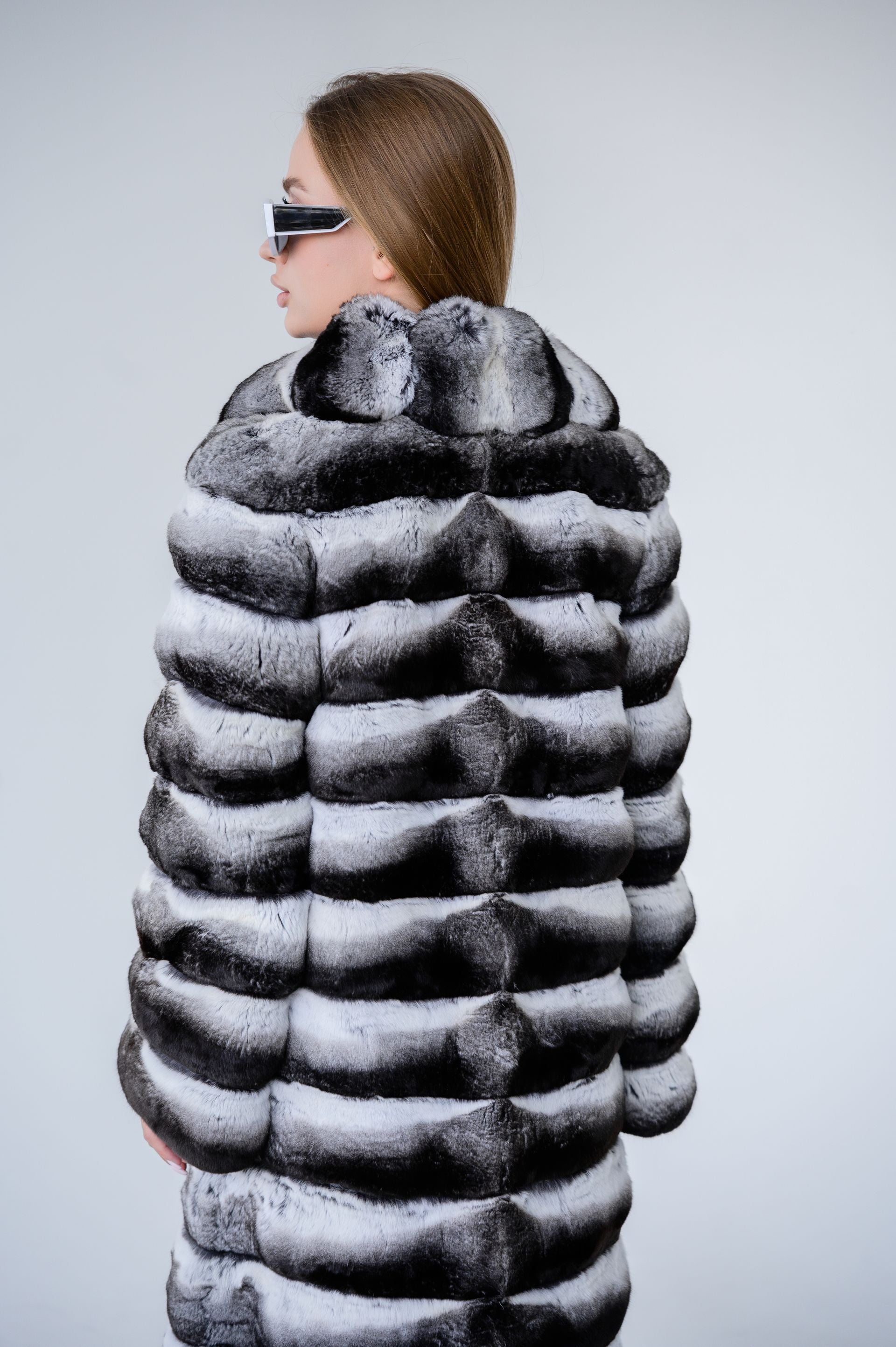 Шуба з натуральної шиншили – 85 см