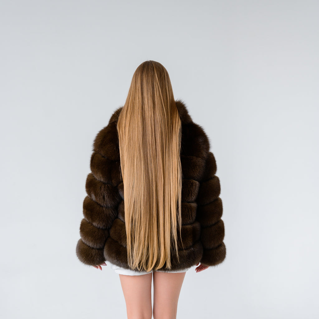 Шуба з хутра песця- колір коричневий