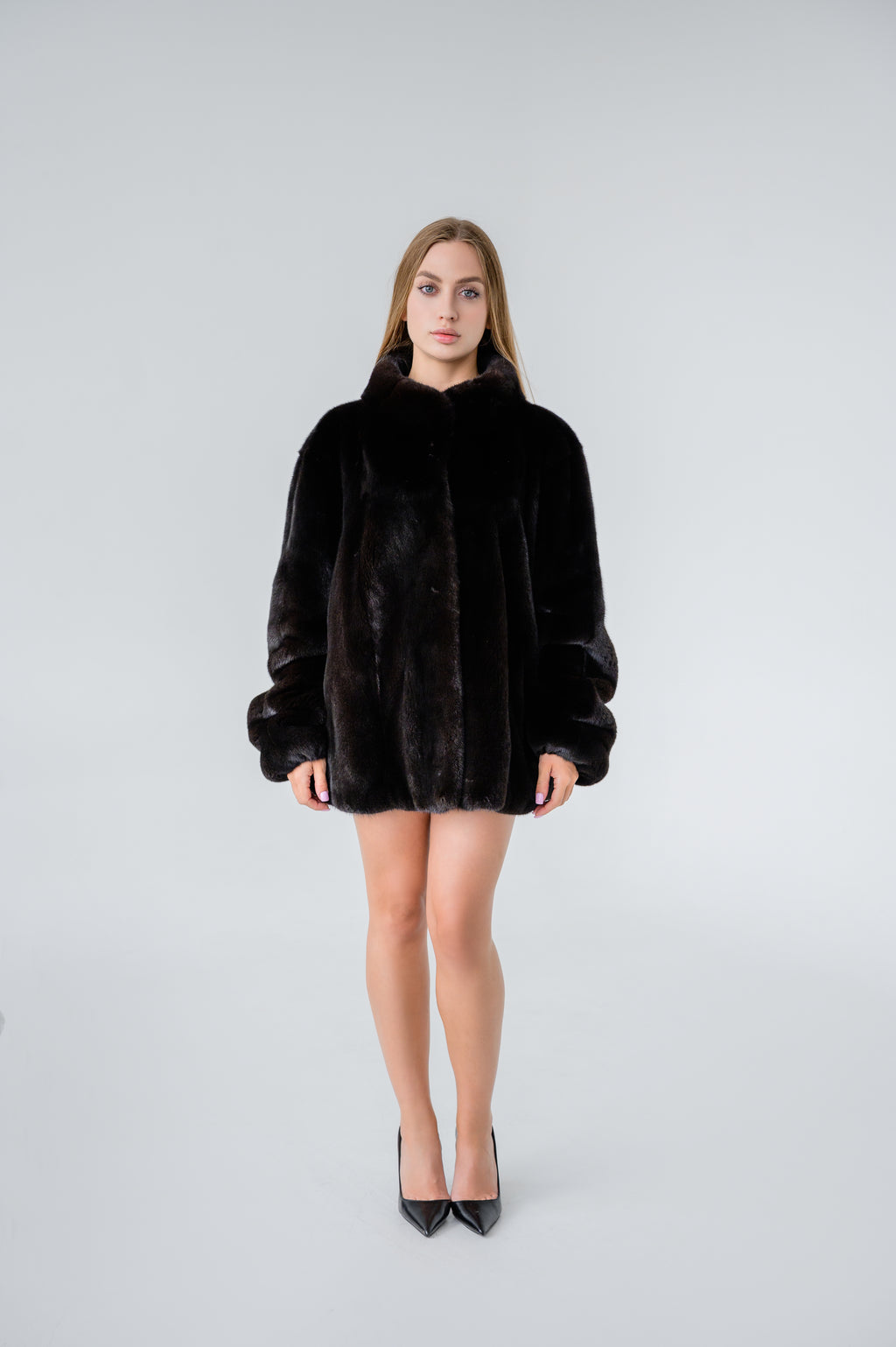 Blackglama норка преміум клас- 65 см, стійка