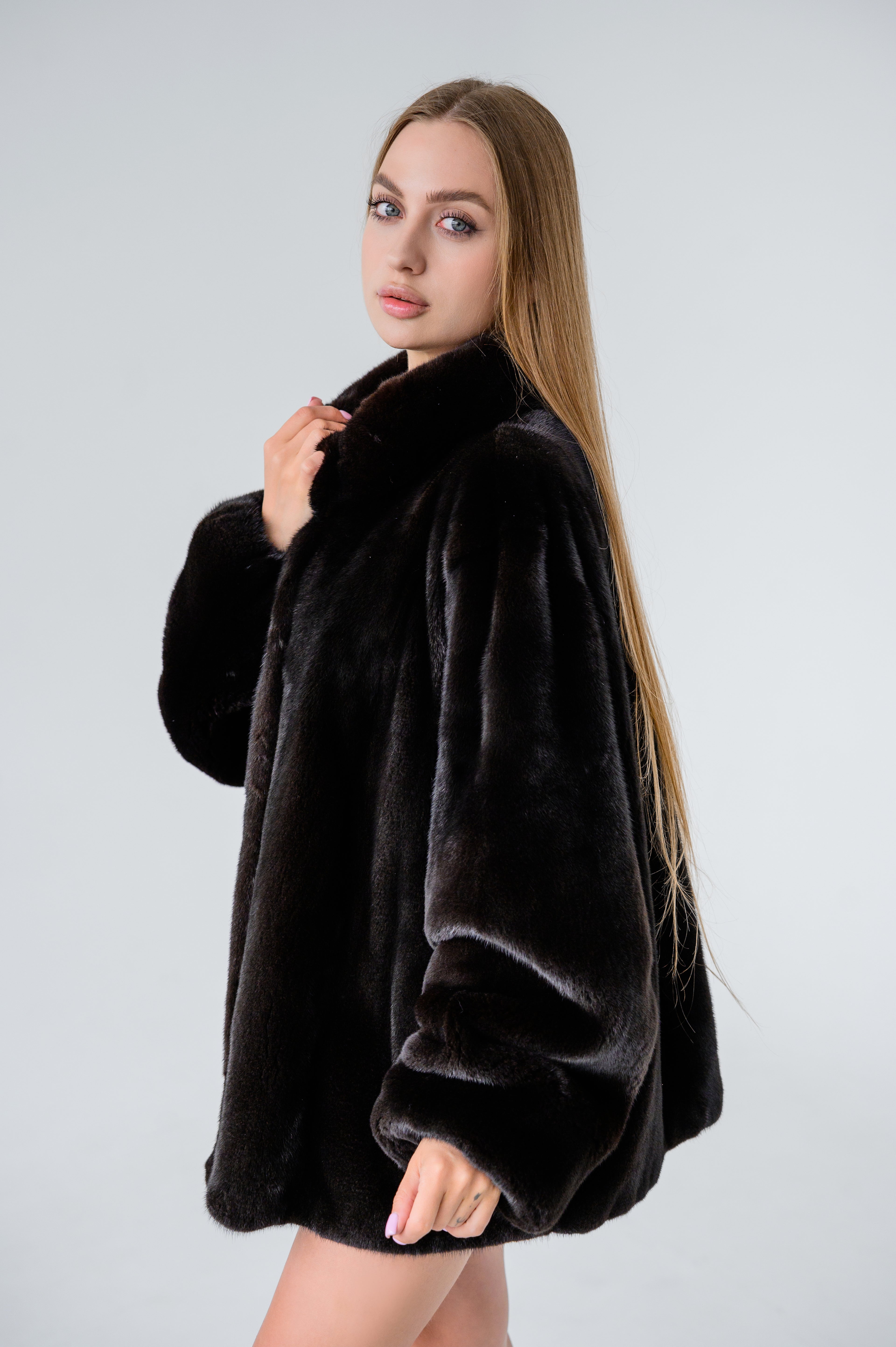 Blackglama норка преміум клас- 65 см, стійка