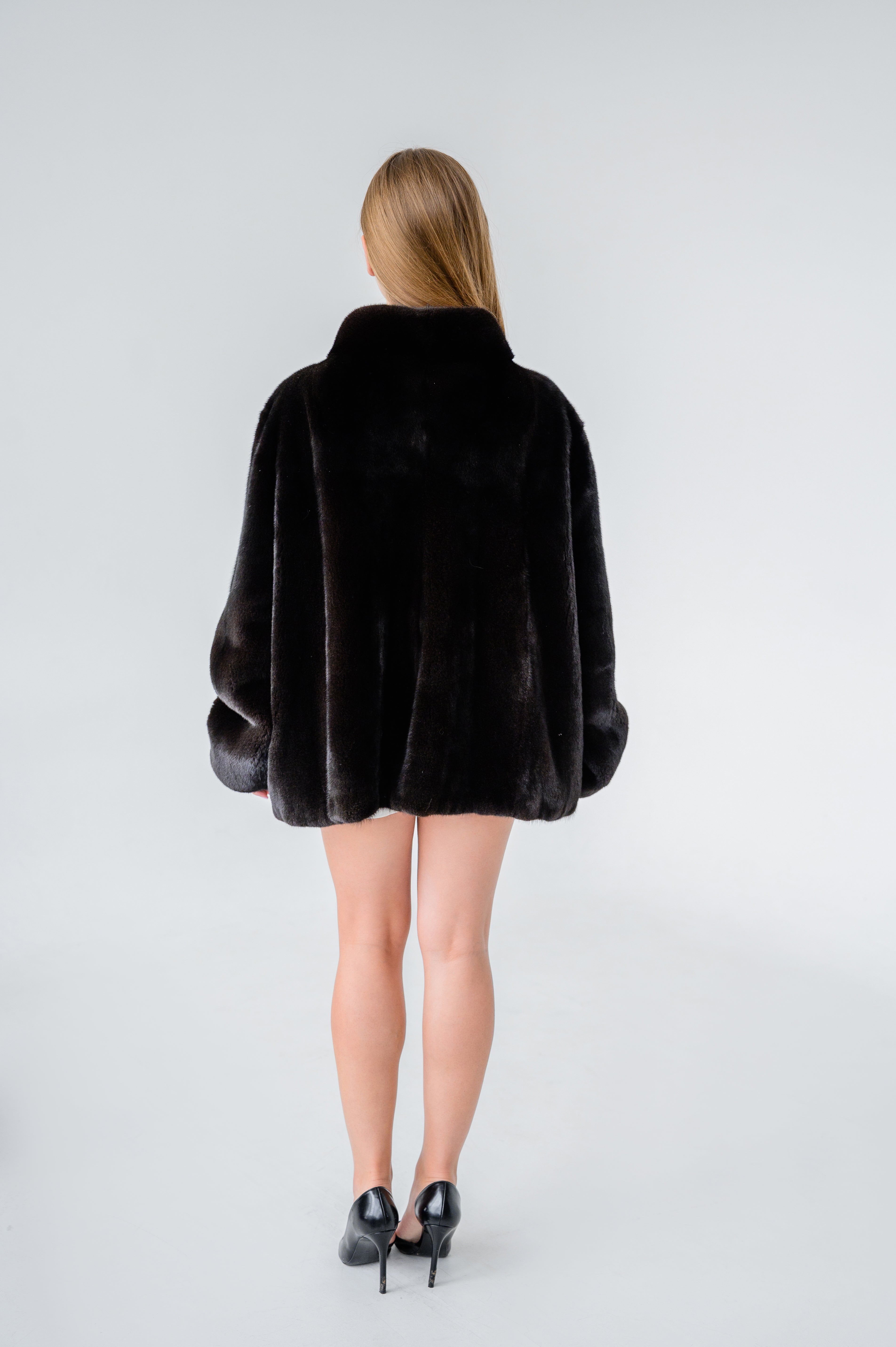 Blackglama норка преміум клас- 65 см, стійка