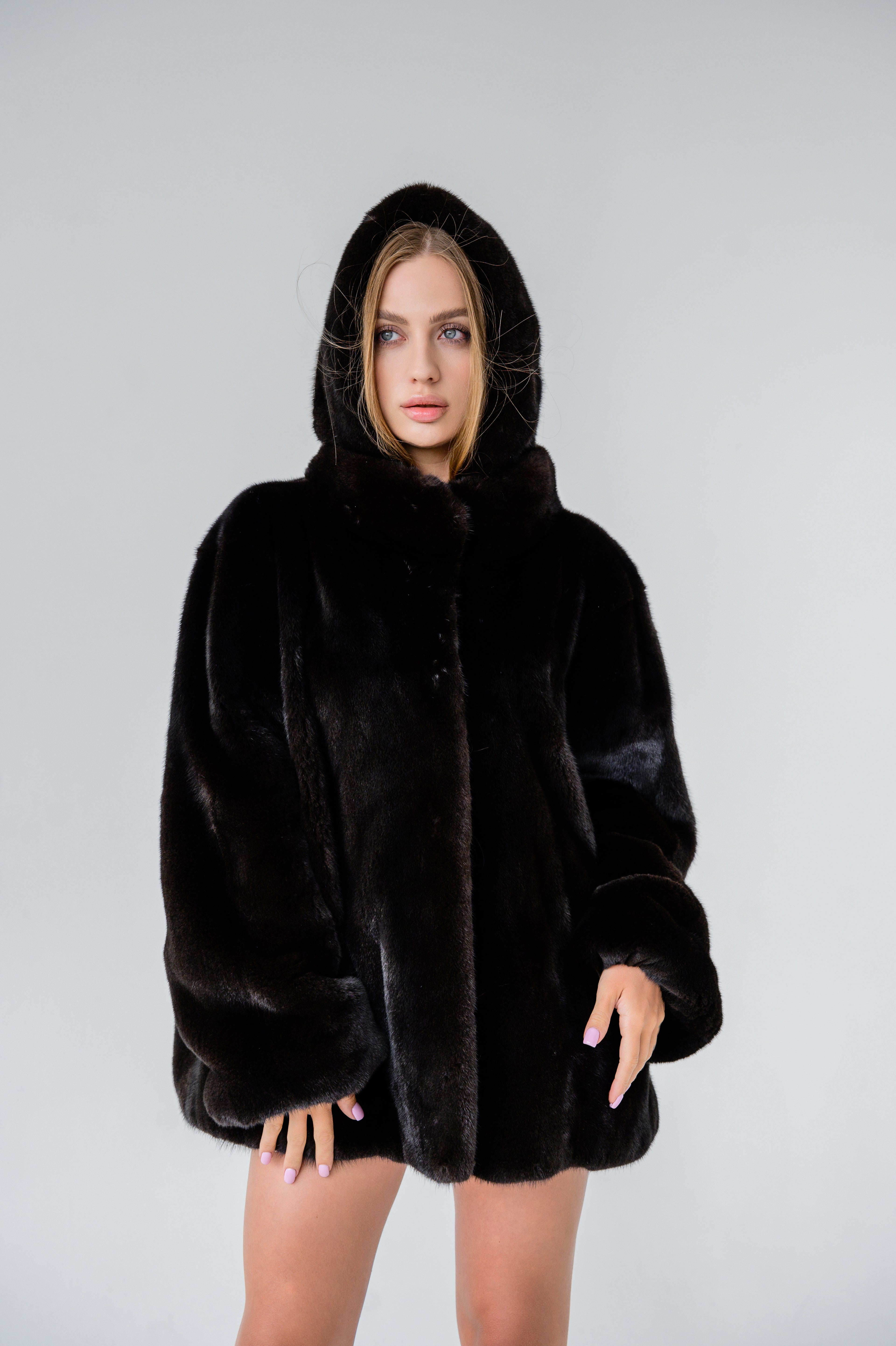 Blackglama норка преміум клас- 65 см, стійка