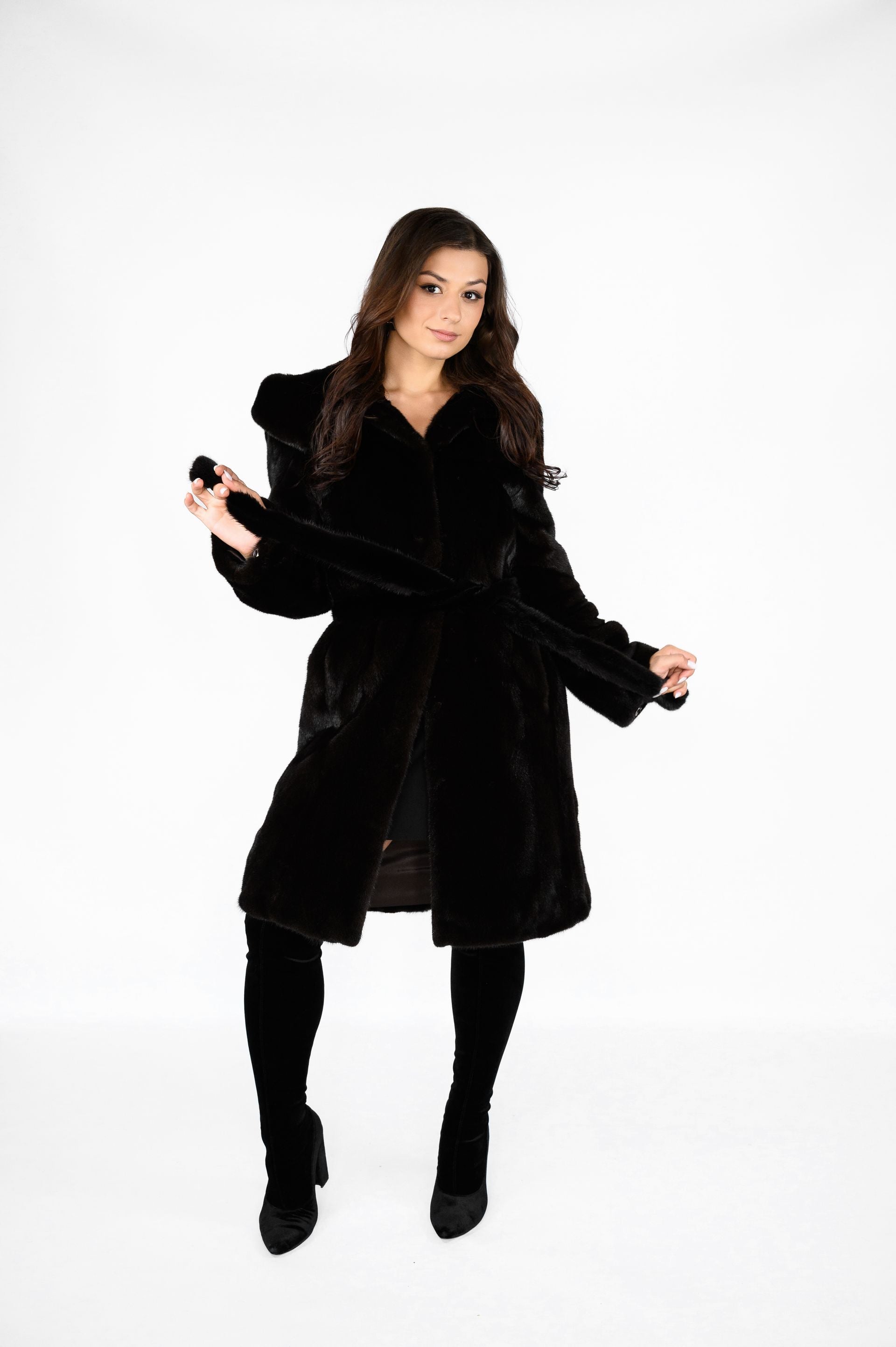 Шуба з канадської норки преміум класу — темно-шоколадний колір, 100 см