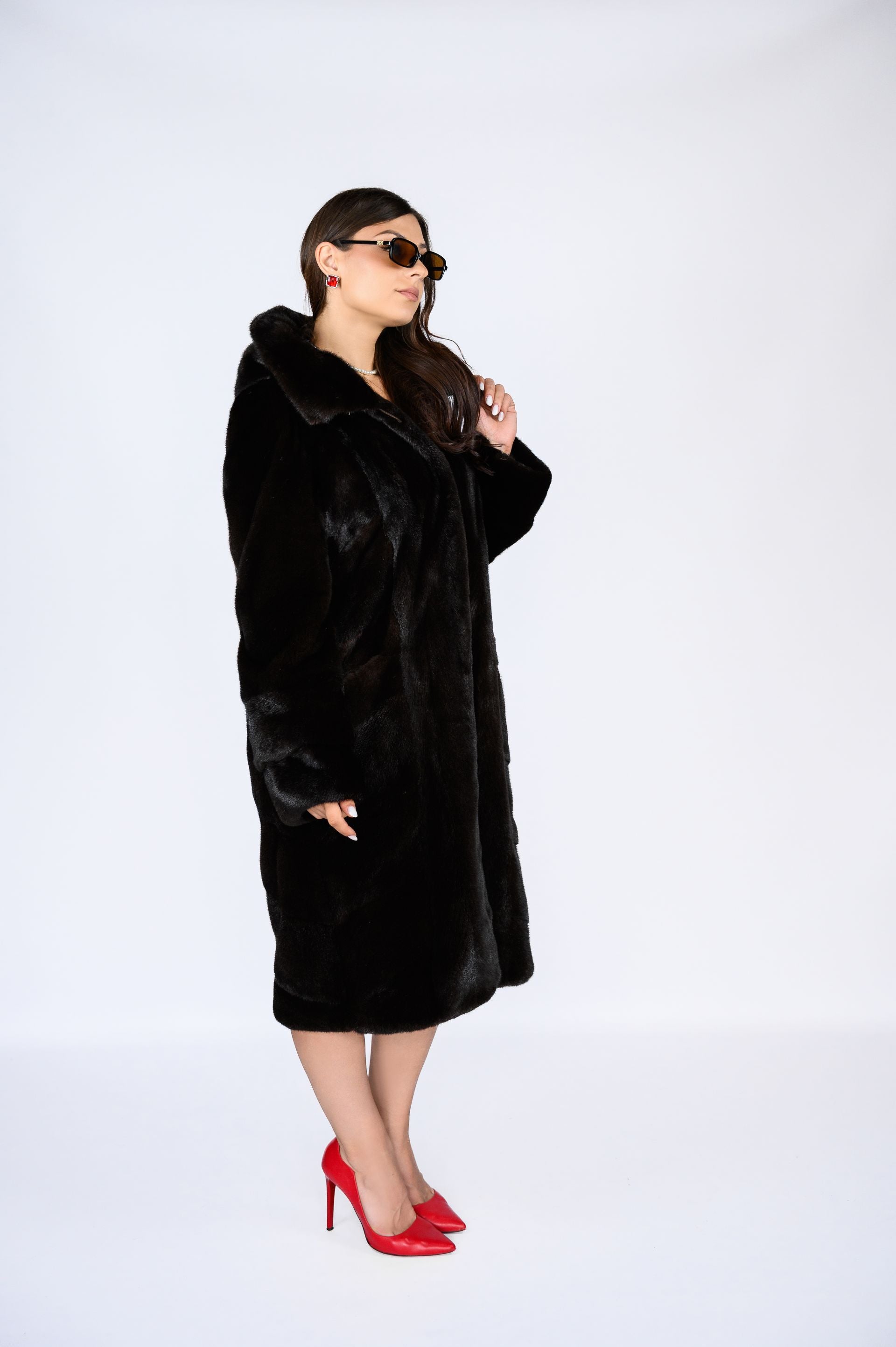 Шуба з канадської норки преміум класу — колір Mahogany (махагон), 110 см