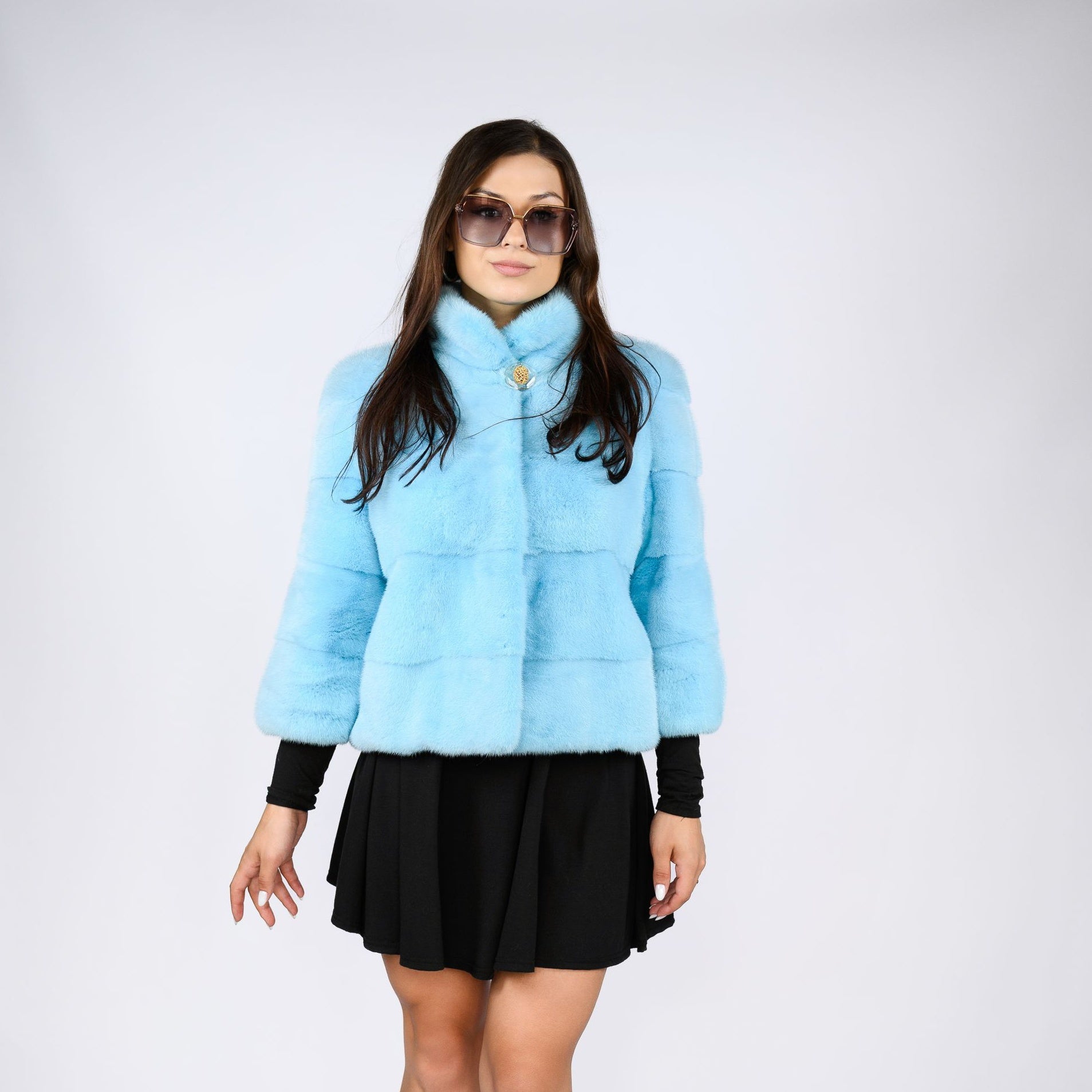 Ексклюзивна шуба з канадської норки — яскраво-блакитний колір, 54 см