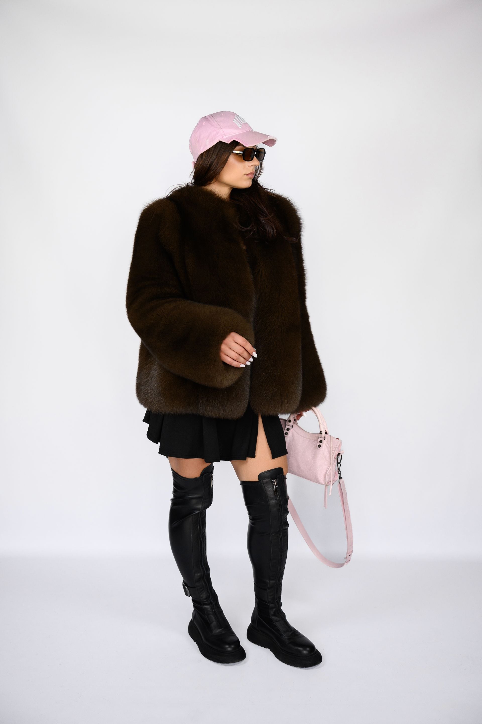 Шуба з фінського песця — колір “Соболь”, 65 см