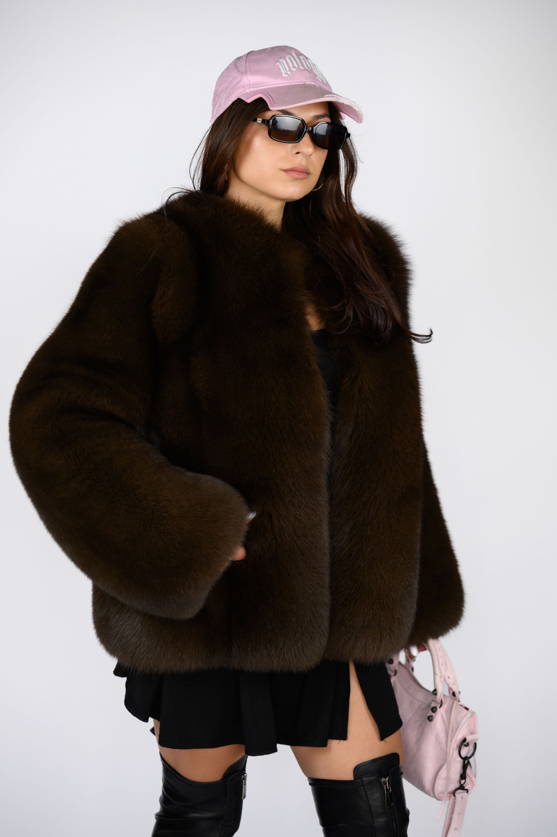 Шуба з фінського песця — колір “Соболь”, 65 см