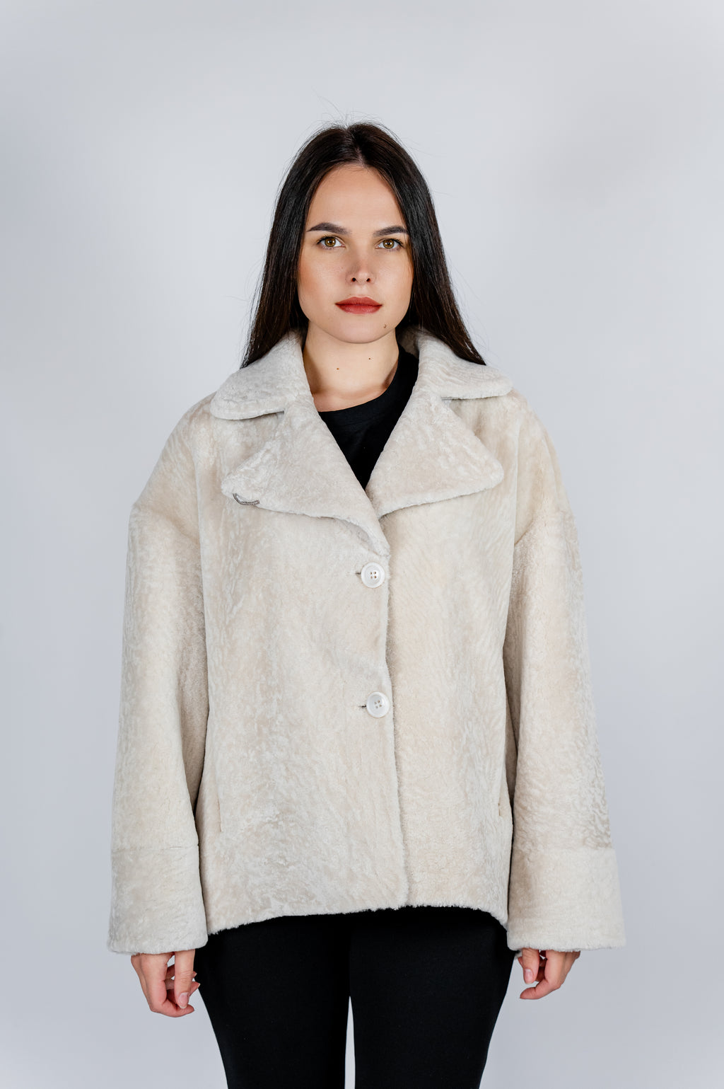Дублянка з овчини астраган -колір молочний,одностороння