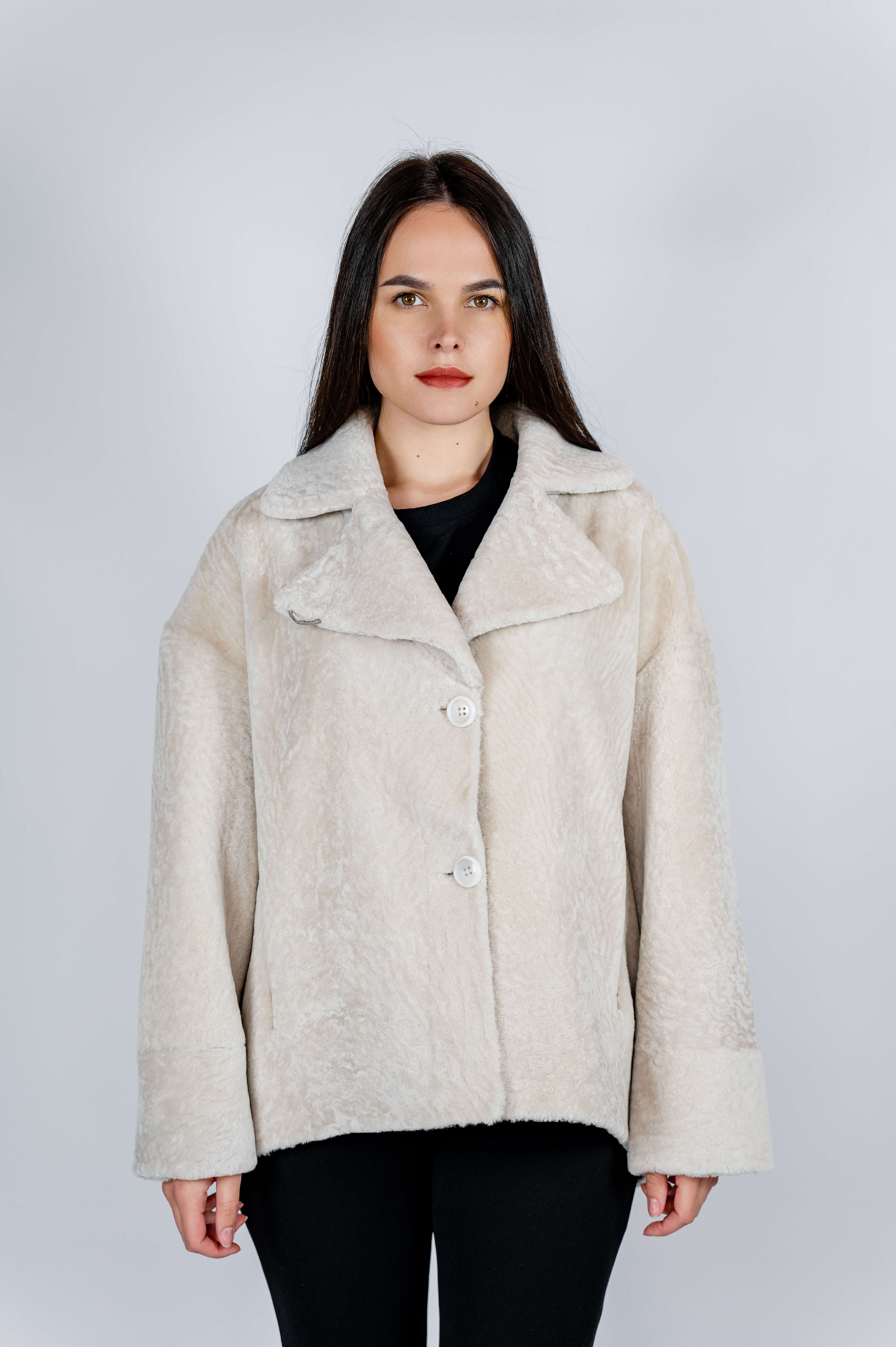 Дублянка з овчини астраган -колір молочний,одностороння