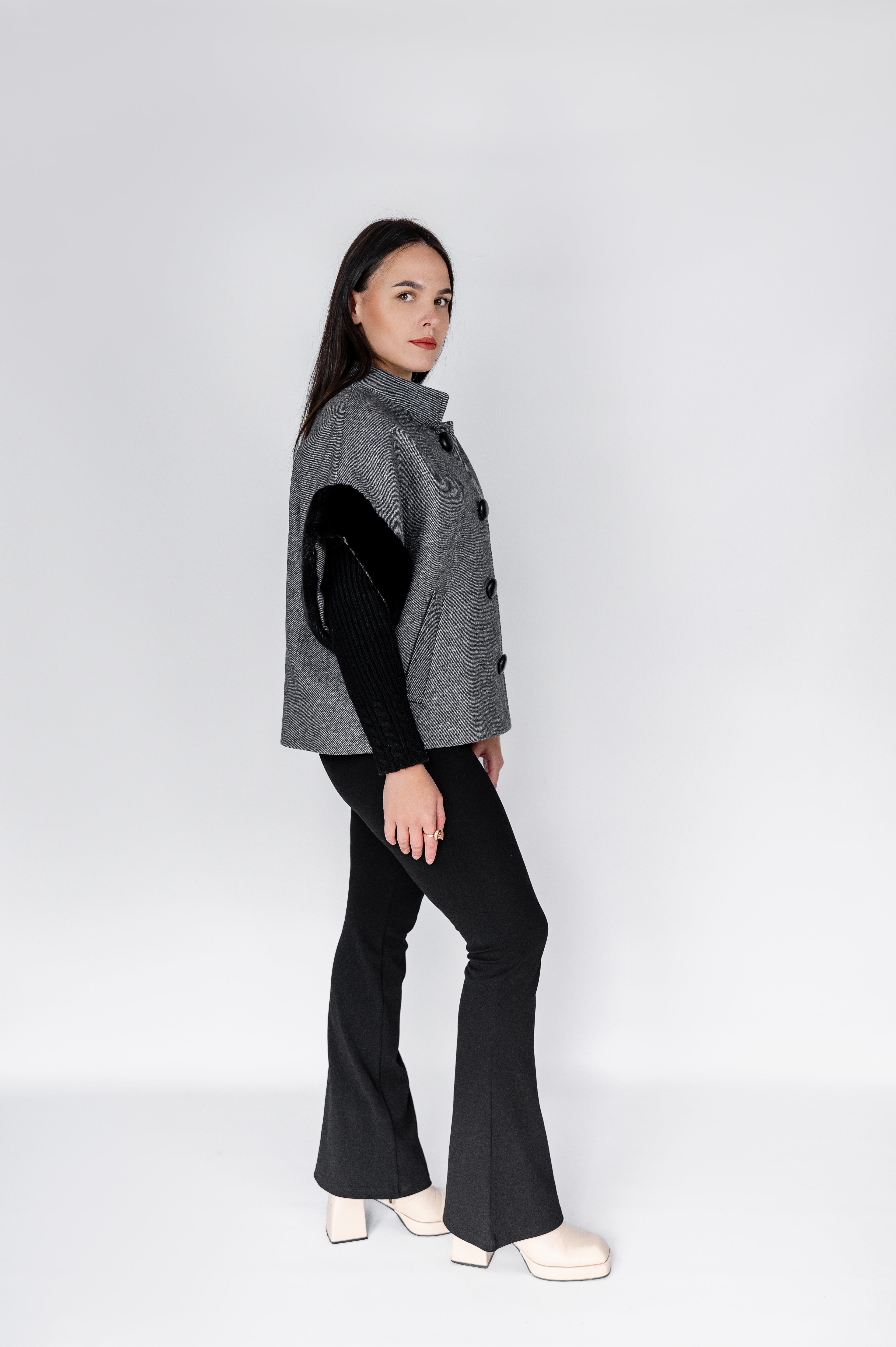 Кашеміровий жилет з норковими акцентами- Gray color